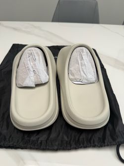 YZY YS 01 cream Sz 12