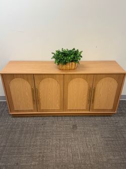 Modern Buffet Cabinet with Storage, 59.1”Sideboard Cabinet, Oak Cabinet with Fluted Arched Doors & Adjustable Shelves, Wooden Modular Media Console fo