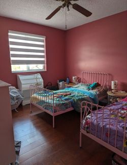 Pink Metal Twin Beds