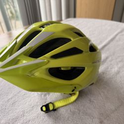 Bontrager Quantum Multi Sport Helmet Made For Trex Bicycle Corporation 
