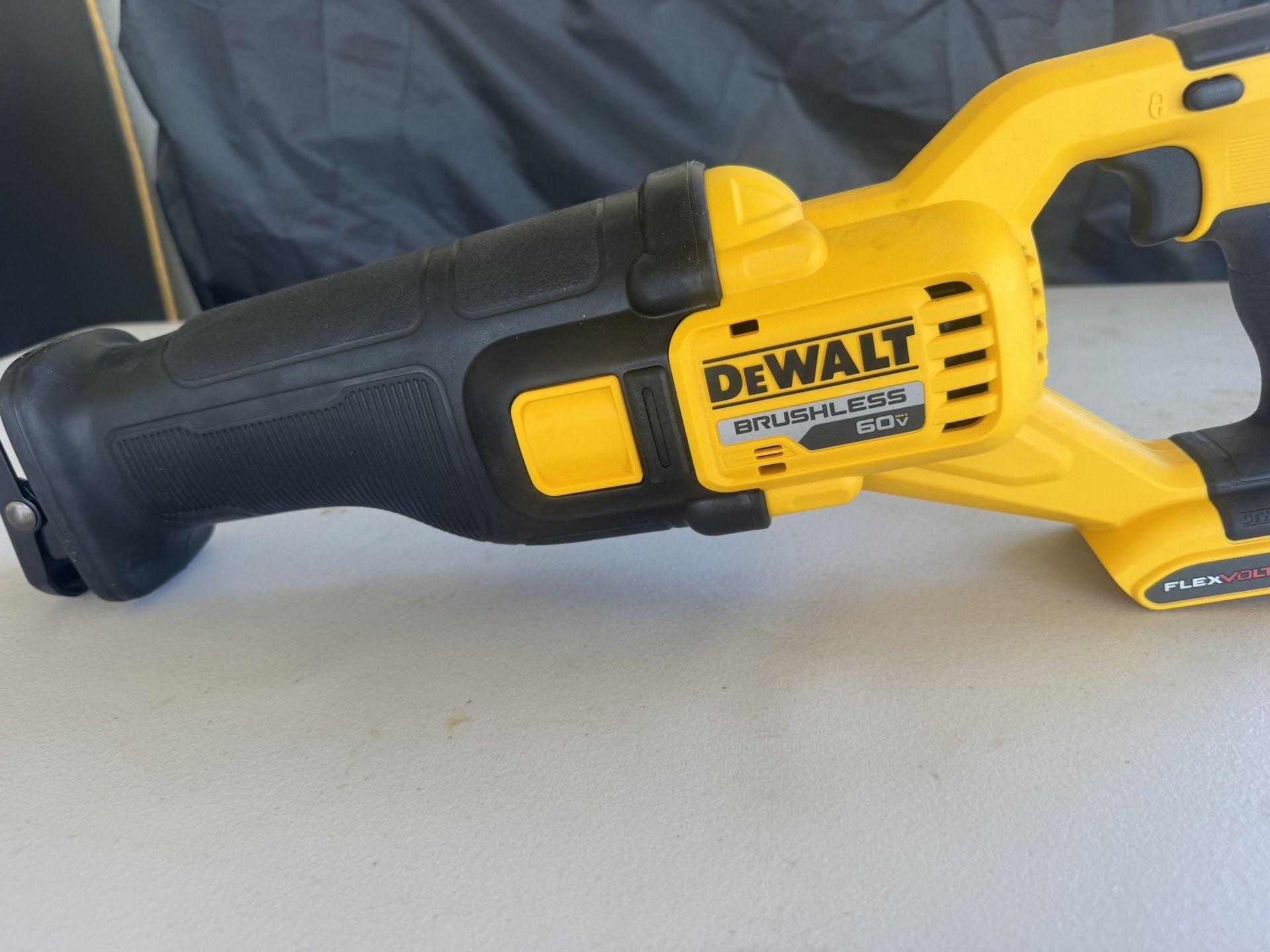 Dewalt Flexvolt Sawzall