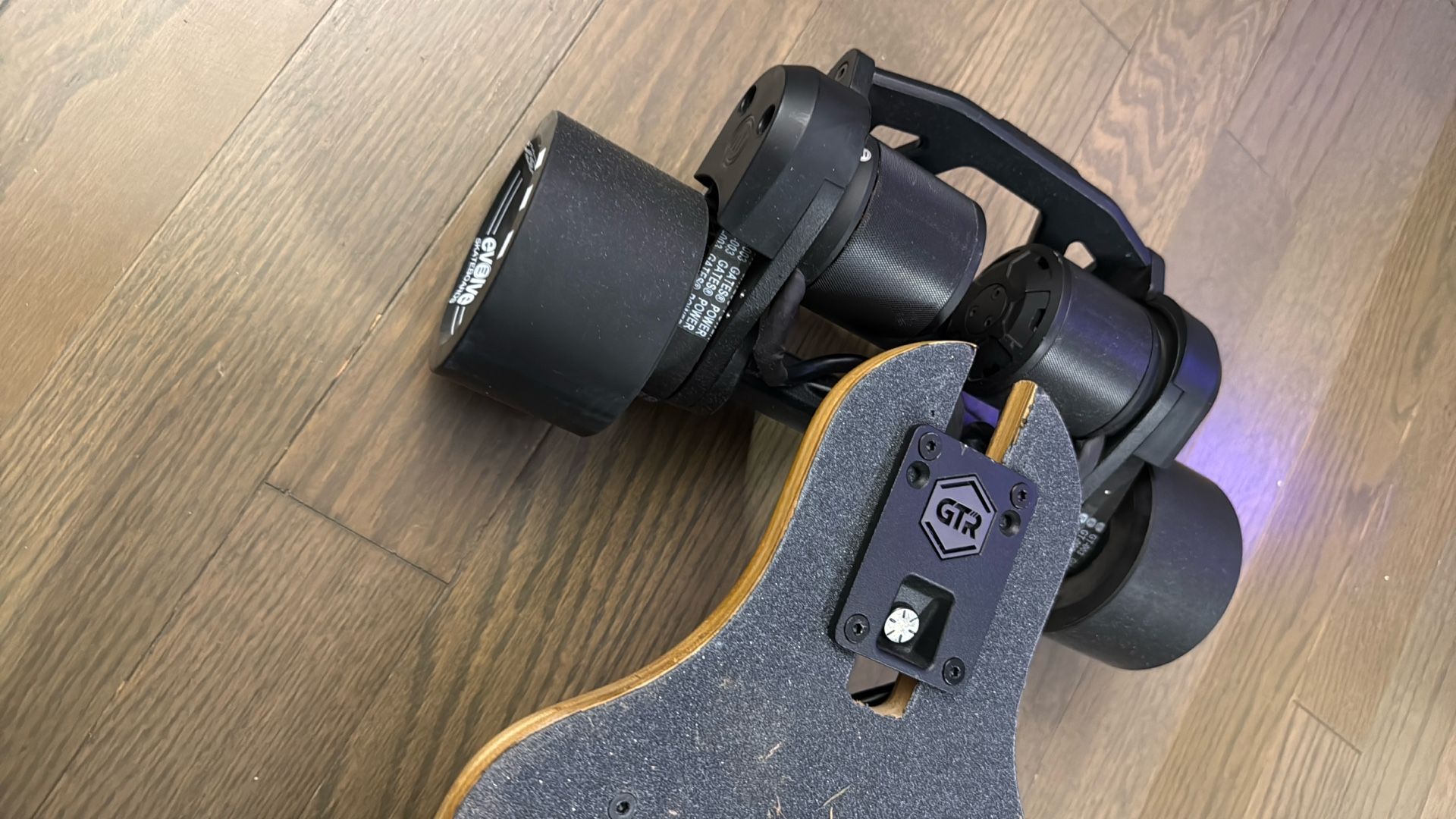 Evolve GTR V2 Electric skateboard 
