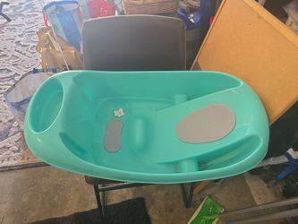 Baby bath free. Works good.