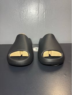 Yeezy Slides Black “YS-01” size 7-13