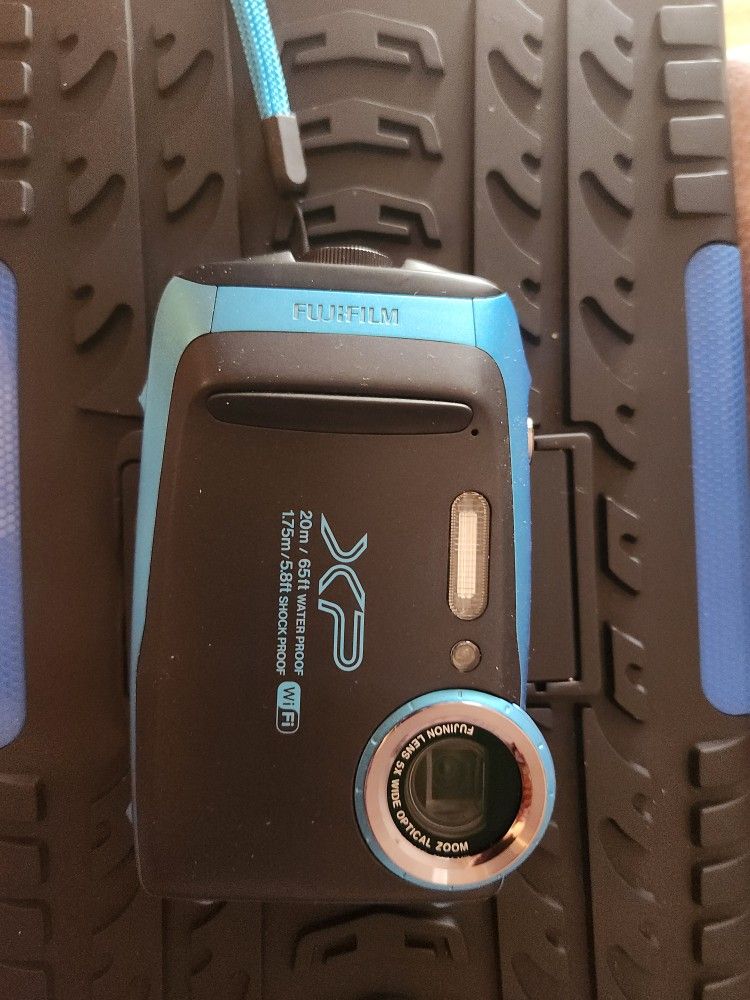 Fujifilm FinePix XP 130 camera