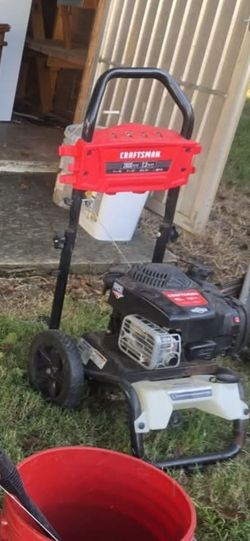 Craftsman 2800psi pressure washer like new
