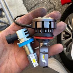 H3 LED Fogs  Bulbs 6000K Xenon White, Extremely Bright 3030 Chips H3 LED Bulbs with Projector for Car Fog Lights, Daytime Running Lights DRL
