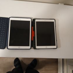 2 iPad Model A2270