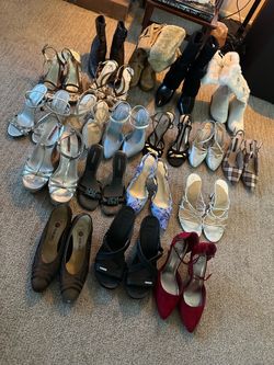 Large Lot of Women's Shoes and Boots