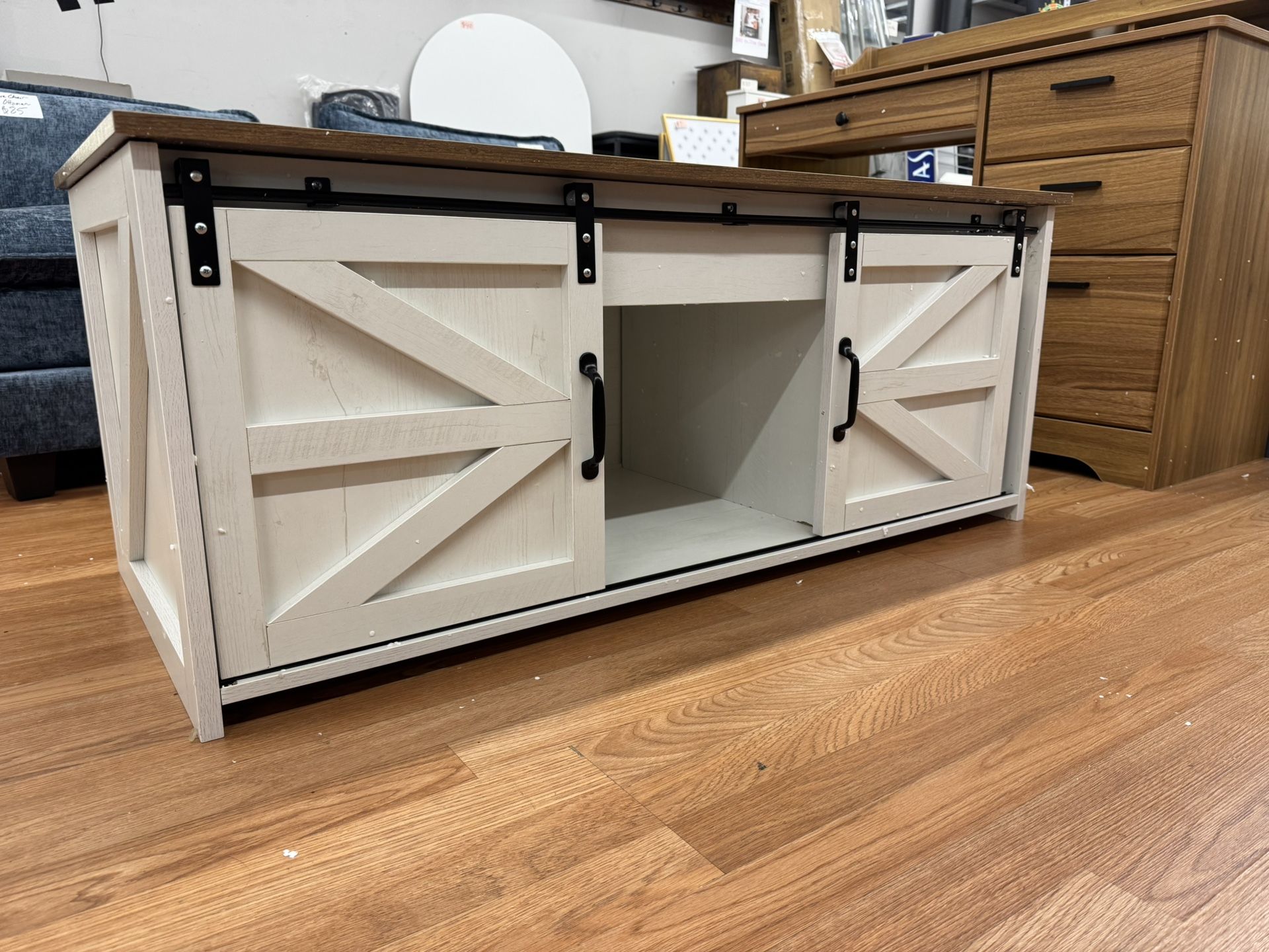 47.3" Farmhouse Coffee Table with Storage 
