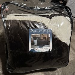 Bailey Creek Home Twin Bed Set Reversible