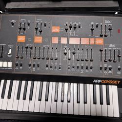 Korg Arp Odyssey Synthesizer with case FSOT