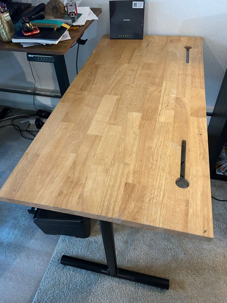 Laminate Desk