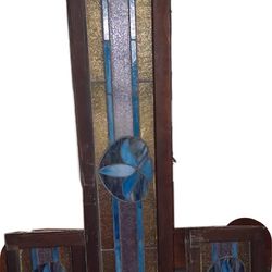 STAINED GLASS WINDOWS