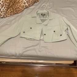 Missguided Green Cropped Pocket Detail Shacket 