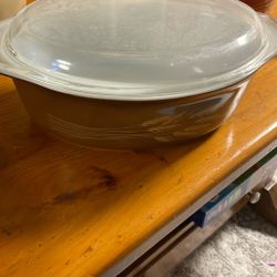 Vintage Pyrex Harvest Wheat Brown Covered Oval Casserole Dish