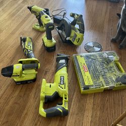 RYOBI Power Tool Set