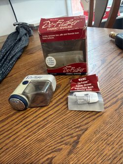 Vtg Wahl De-Fuzzer Fabric Shaver Model 5625 Battery Operated OBO