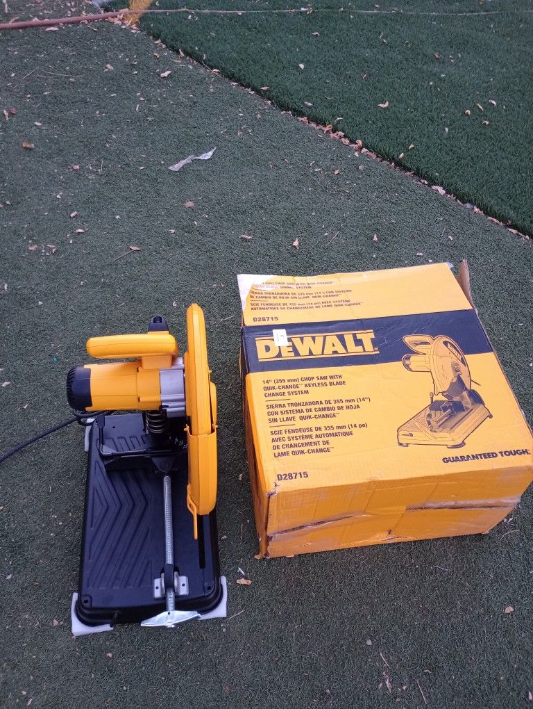 Dewhalt Saw New in Box 