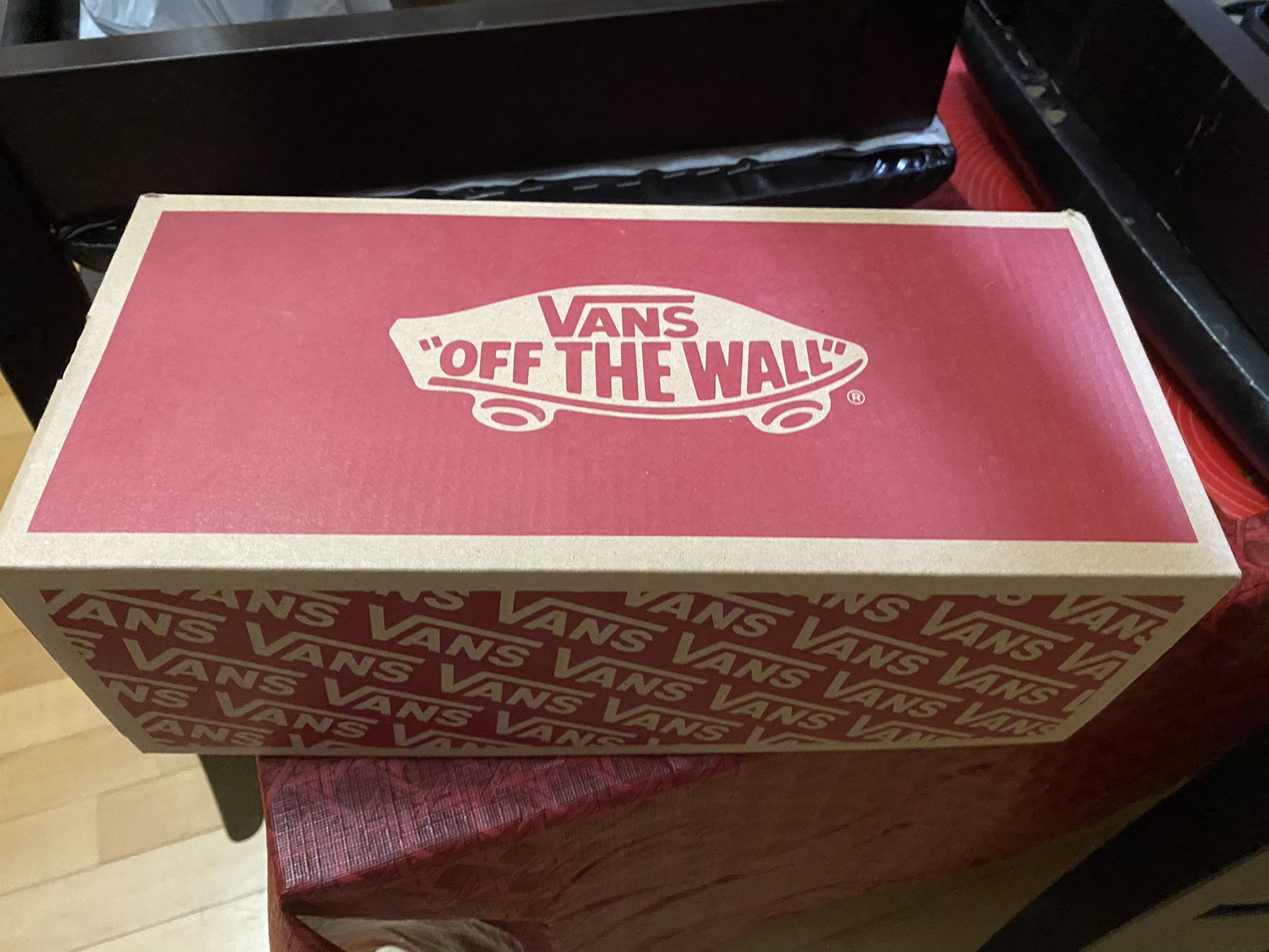 Vans Classic Slips on