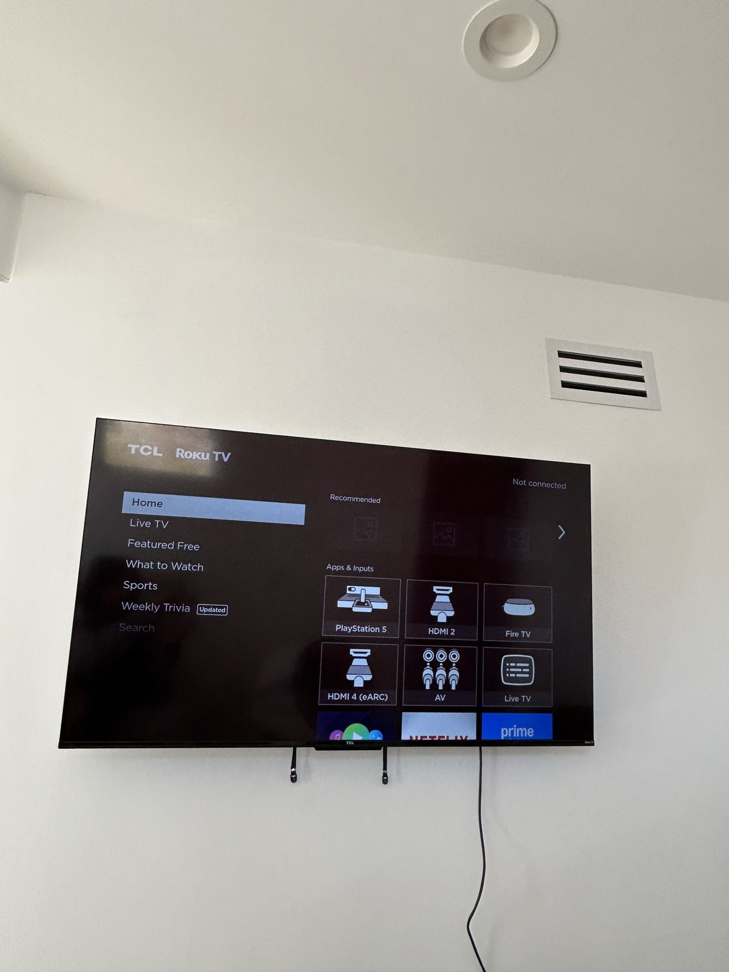 TCL Roku TV 50” 4K HDR LED SMART