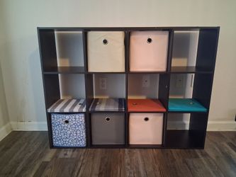 Cube storage