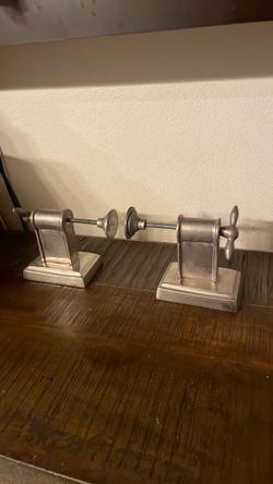 Screw Press Bookends