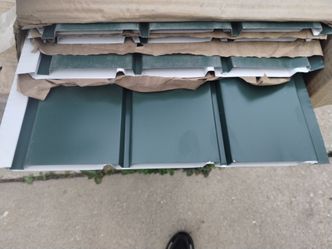 Aluminum Green soffit