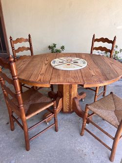 Round Wood Dining Table with 4 Chairs