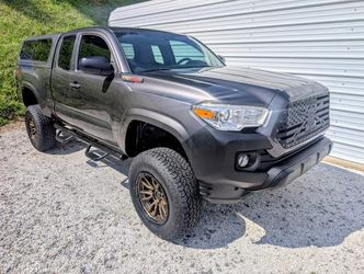 2017 Toyota Tacoma