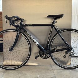 Cannondale CAAD5 R700 – Lightweight Aluminum Road Bike