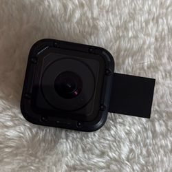 GoPro HERO Session (Waterproof Camera)