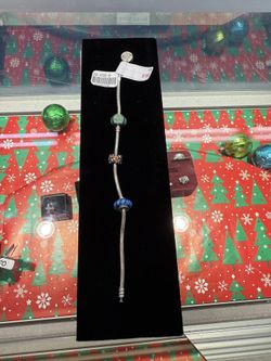 Pandora Bracelet With 3 Charms
