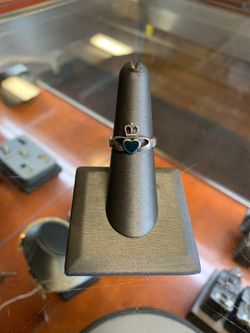 Women’s Sterling Silver Ring