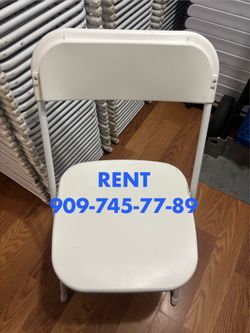 Chairs tables R,