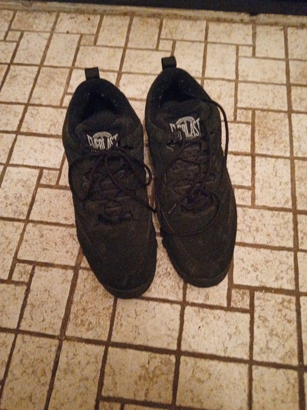 Men's Black Everlast Shoes Size 10.5/ New Without Tags