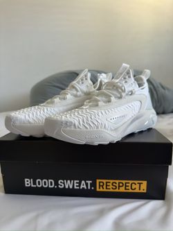 UA Project Rock 7 (White)