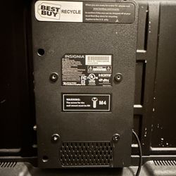32” INSIGNIA Tv Or Monitor