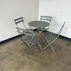 Fermob Bistro Chairs And Folding Round Table 