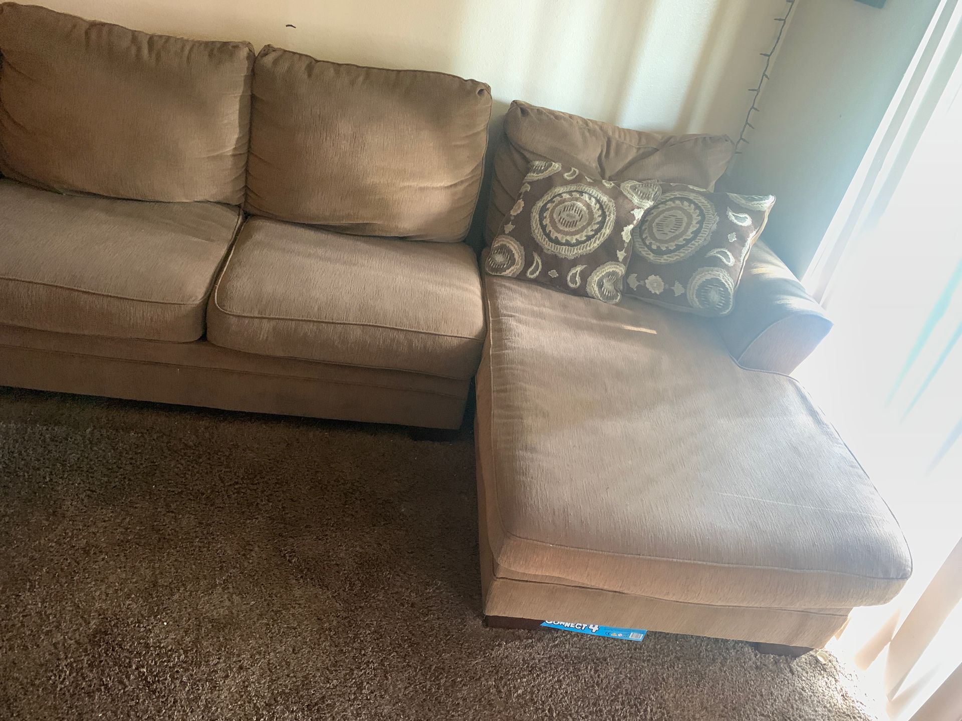 FREE MUST PICK UP TODAYLarge Sectional couch for Sale in Redlands, CA