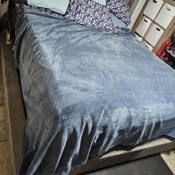 Cal KING Bed FRAME WITH MATTRESS 