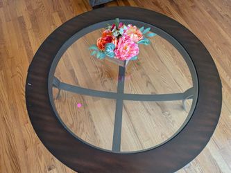 Round glass coffee table 50.00!
