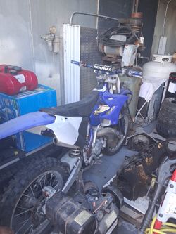 Yz250