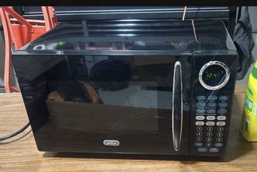 Small sunbeam microwave like new