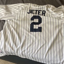 XL Yankees Jeter Jersey