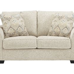Loveseat 