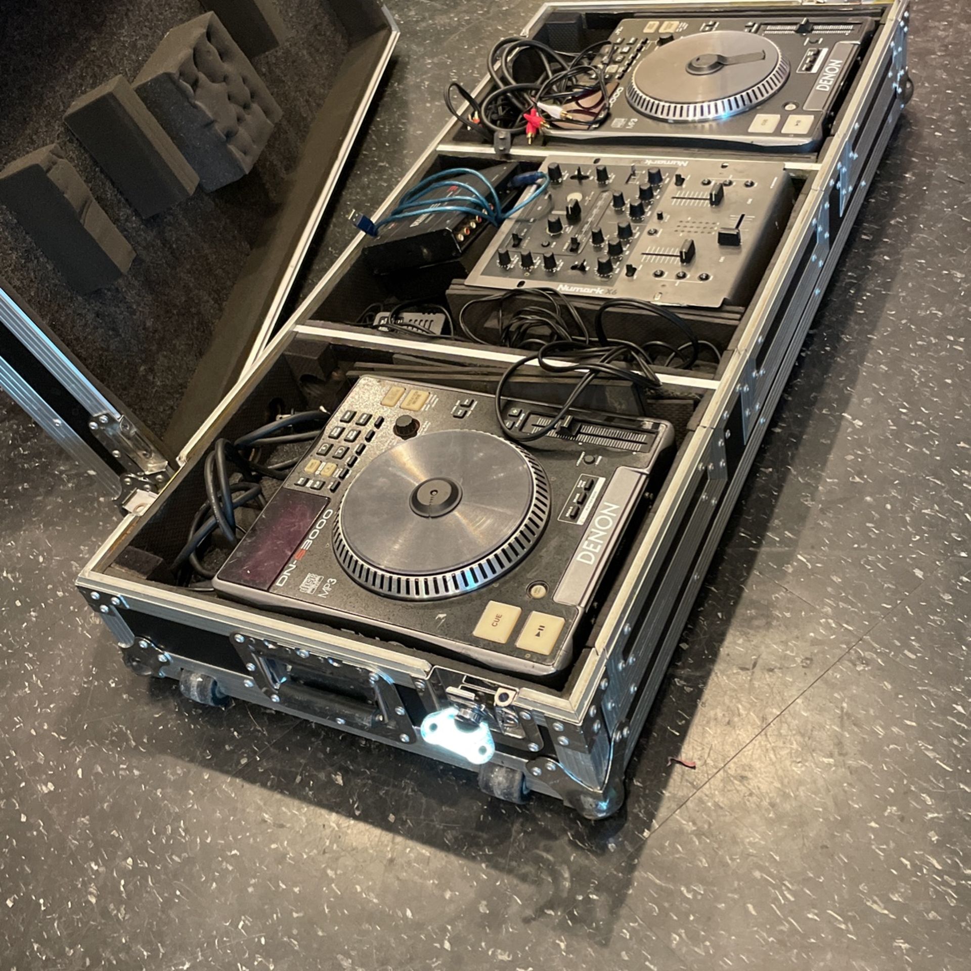 DN-S3000