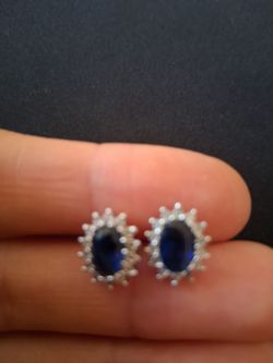925 Sterling Silver Oval Earrings