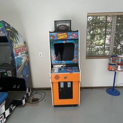 Arcade Game 