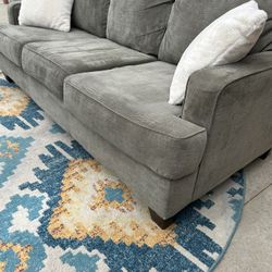 Couch (Free Delivery) 